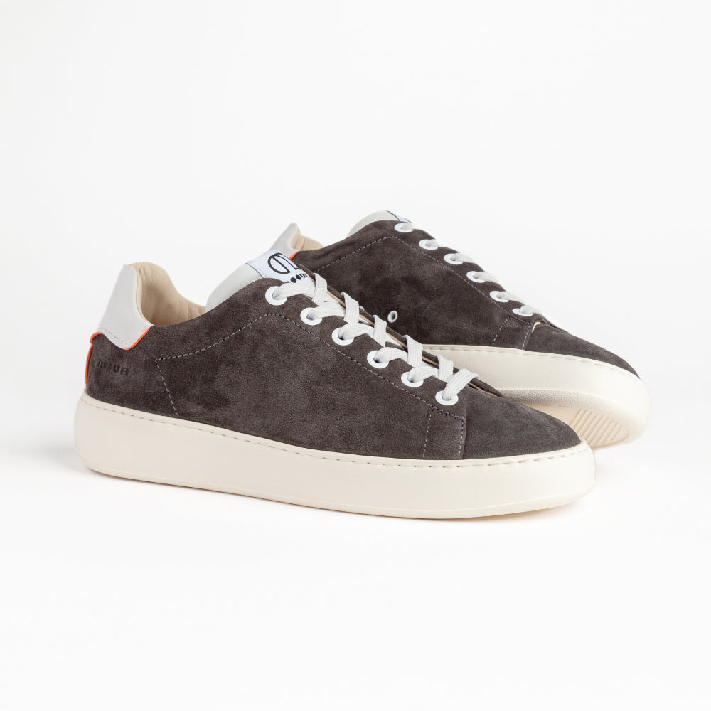 BATIK 2634 LOW SNEAKER IN GREY SUEDE AND WHITE REFLECTIVE NYLON   