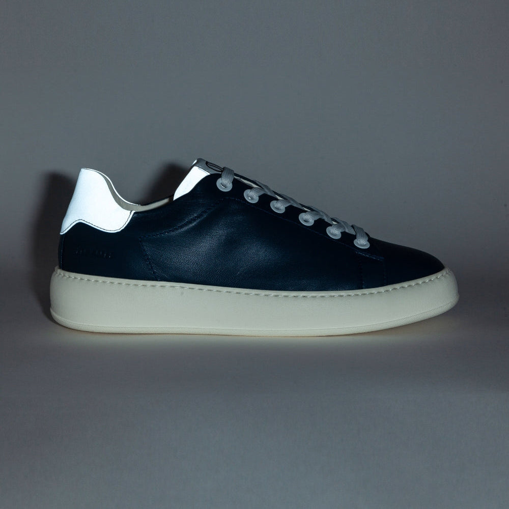 OXÈ 42 LOW SNEAKER IN NAVY NAPPA AND REFLECTIVE NYLON